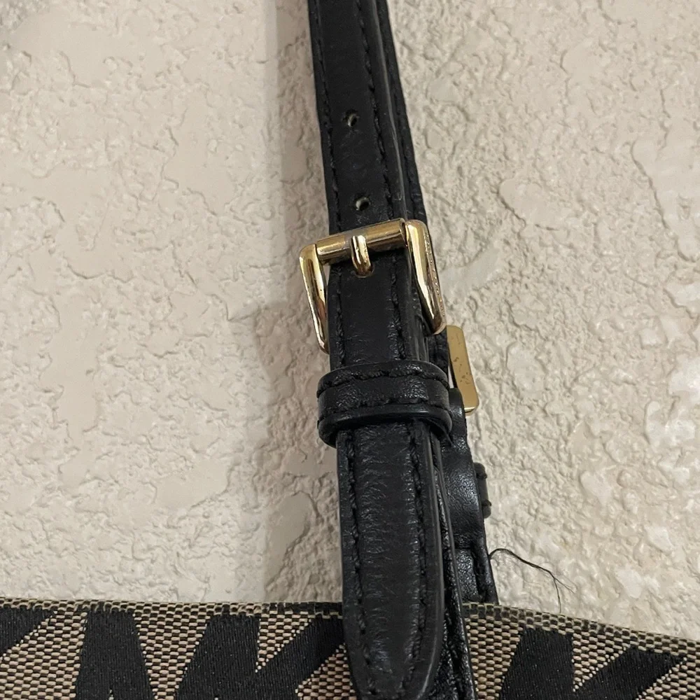 Michael Kors Black and Tan Tote Bag - Picture 5 of 10